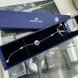 SWAROVSKI CRYSTAL REMIX STRAND SWAN MULTICOLOR CRY MEDIUM 5375252.NEW IN BOX